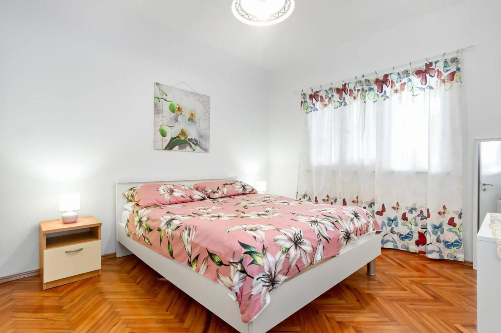 Apartments Alaga Tribalj 外观 照片