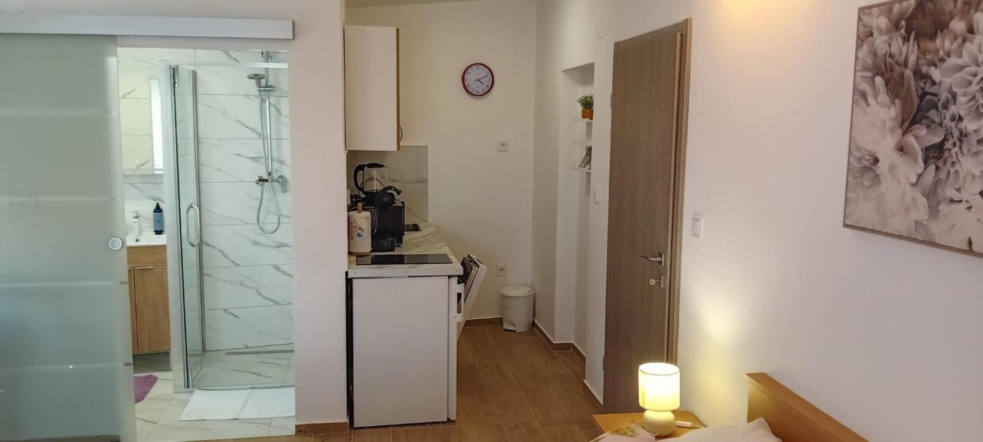 Apartments Alaga Tribalj 外观 照片